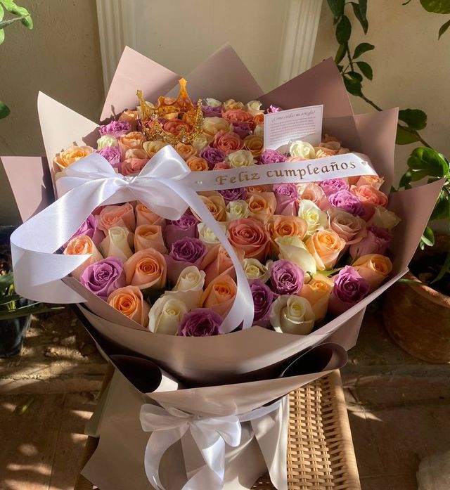 150 rosas con liston